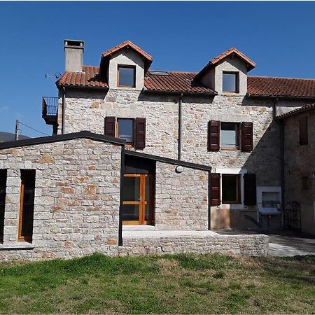 Auberge De Jeunesse Hi Millau La Maladrerie Exterior photo