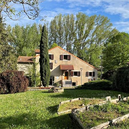 Auberge De Jeunesse Hi Millau La Maladrerie Exterior photo